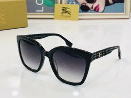 Picture of Burberry Sunglasses _SKUfw49041800fw